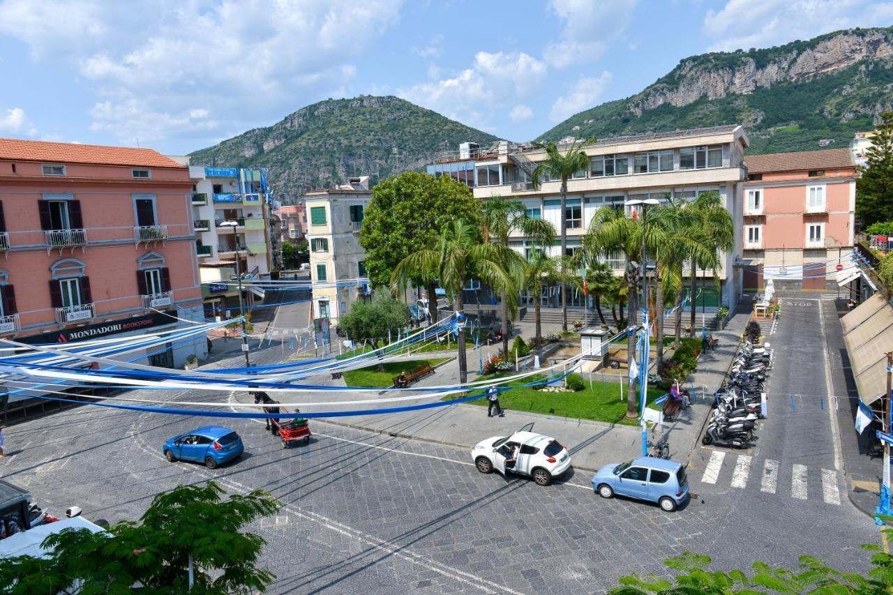 L'Aurora Azzurra -Luxury Suites Sorrento Coast Пьяно-ди-Сорренто Экстерьер фото